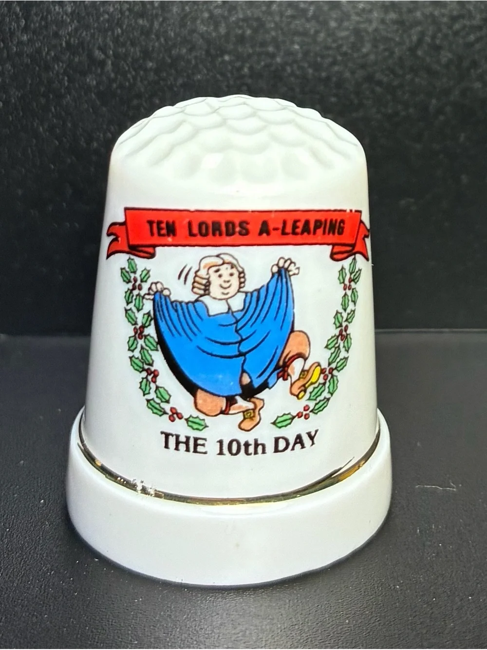 12 days of Christmas lot - 10 thimbles